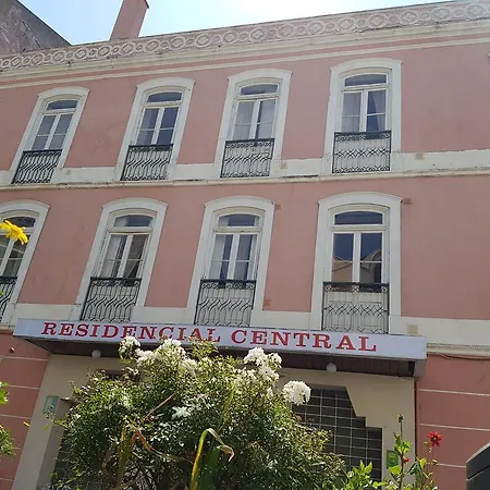 Affittacamere Residencial Caldas Da Rainha